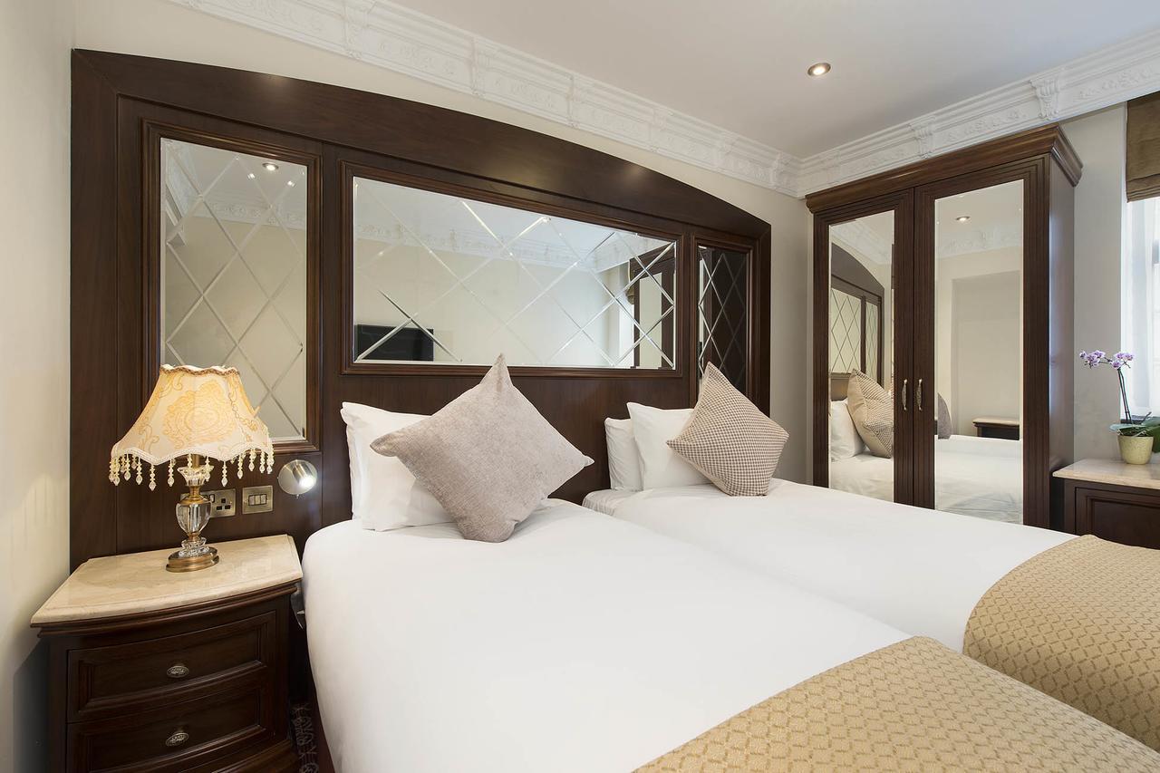 The George Street Hotel Oxford Extérieur photo A bedroom at the hotel