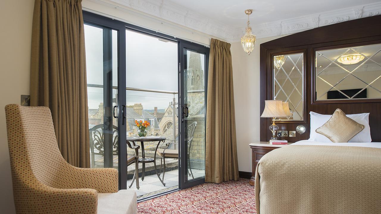 The George Street Hotel Oxford Extérieur photo A room at the hotel