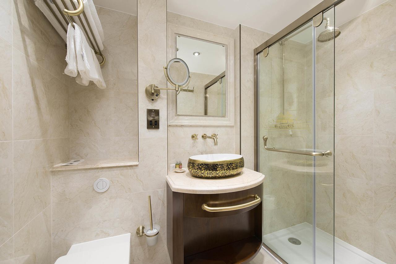 The George Street Hotel Oxford Extérieur photo Bathroom