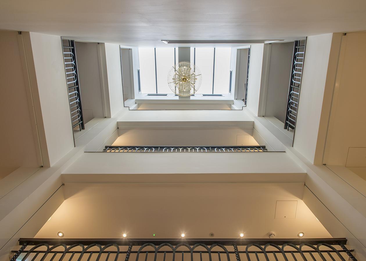 The George Street Hotel Oxford Extérieur photo The interior of the building